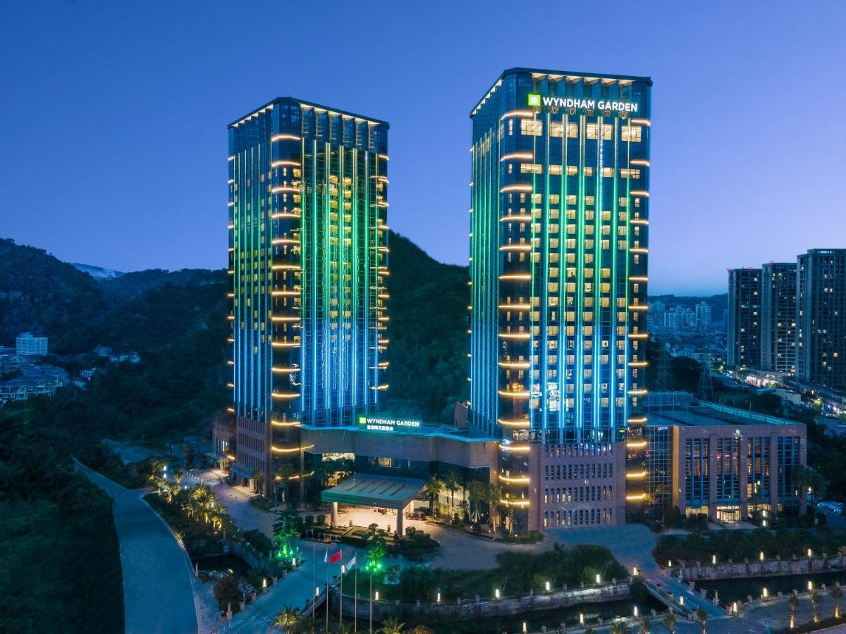 Wyndham Garden Yuhuan Downtown Hotel Тайжу Екстериор снимка