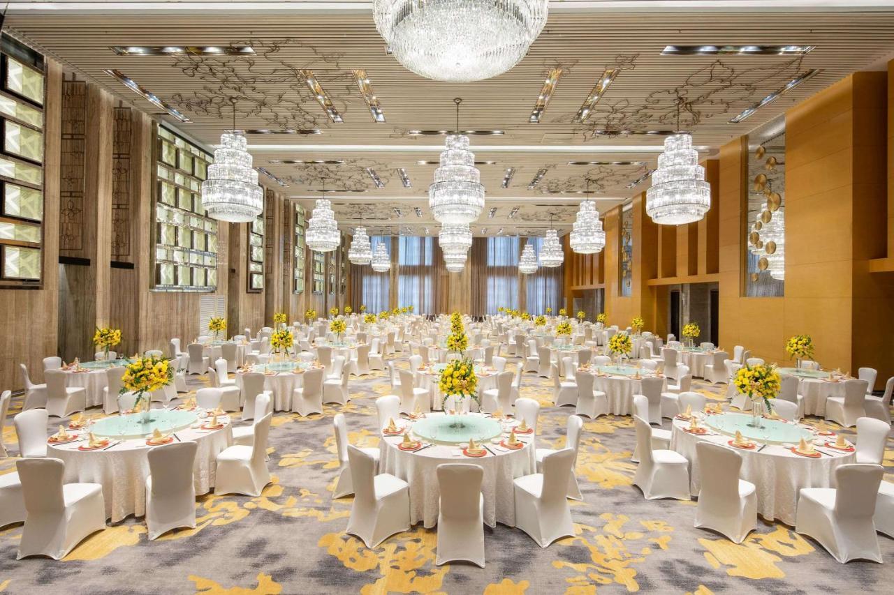 Wyndham Garden Yuhuan Downtown Hotel Тайжу Екстериор снимка