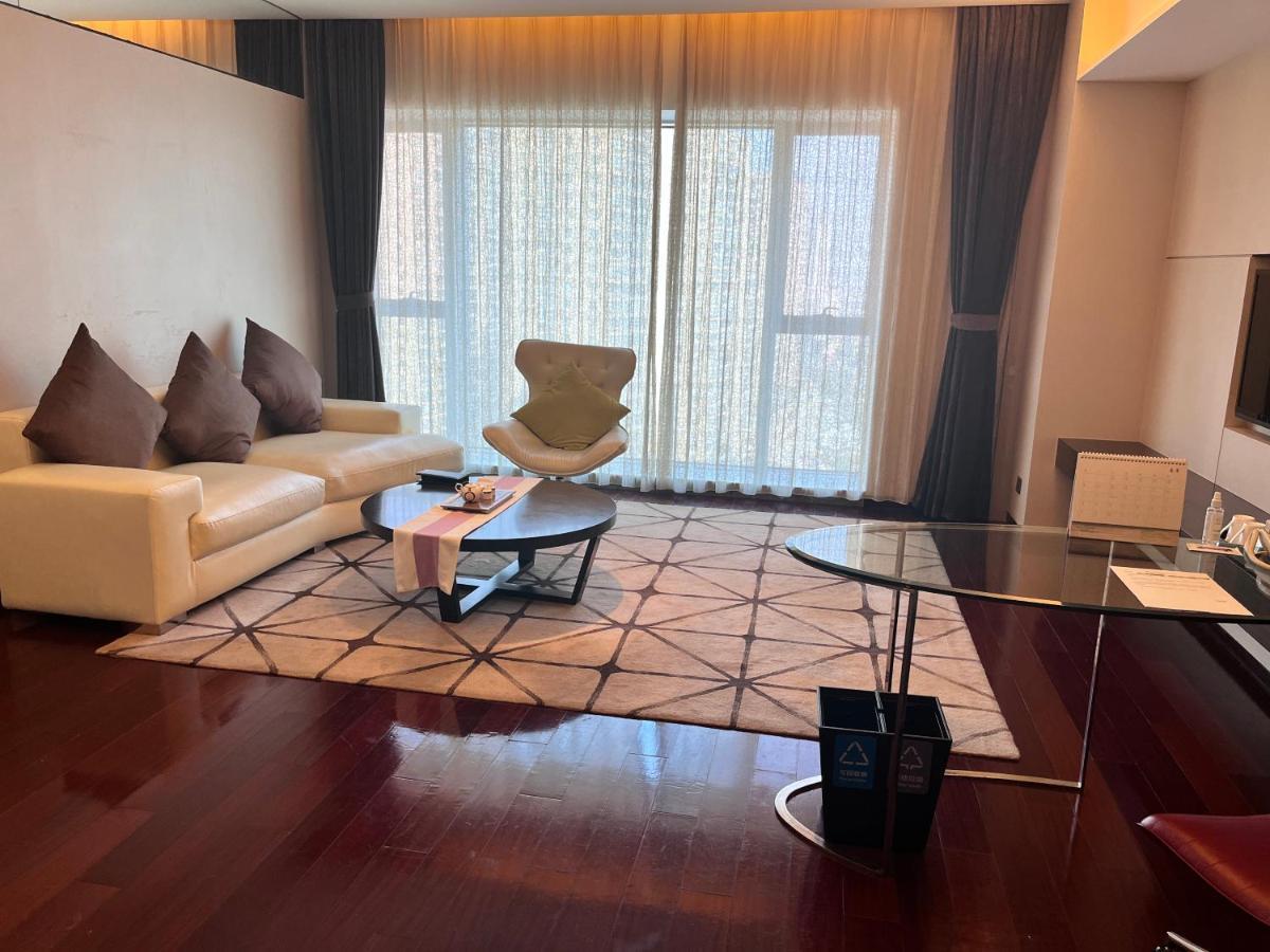 Wyndham Garden Yuhuan Downtown Hotel Тайжу Екстериор снимка